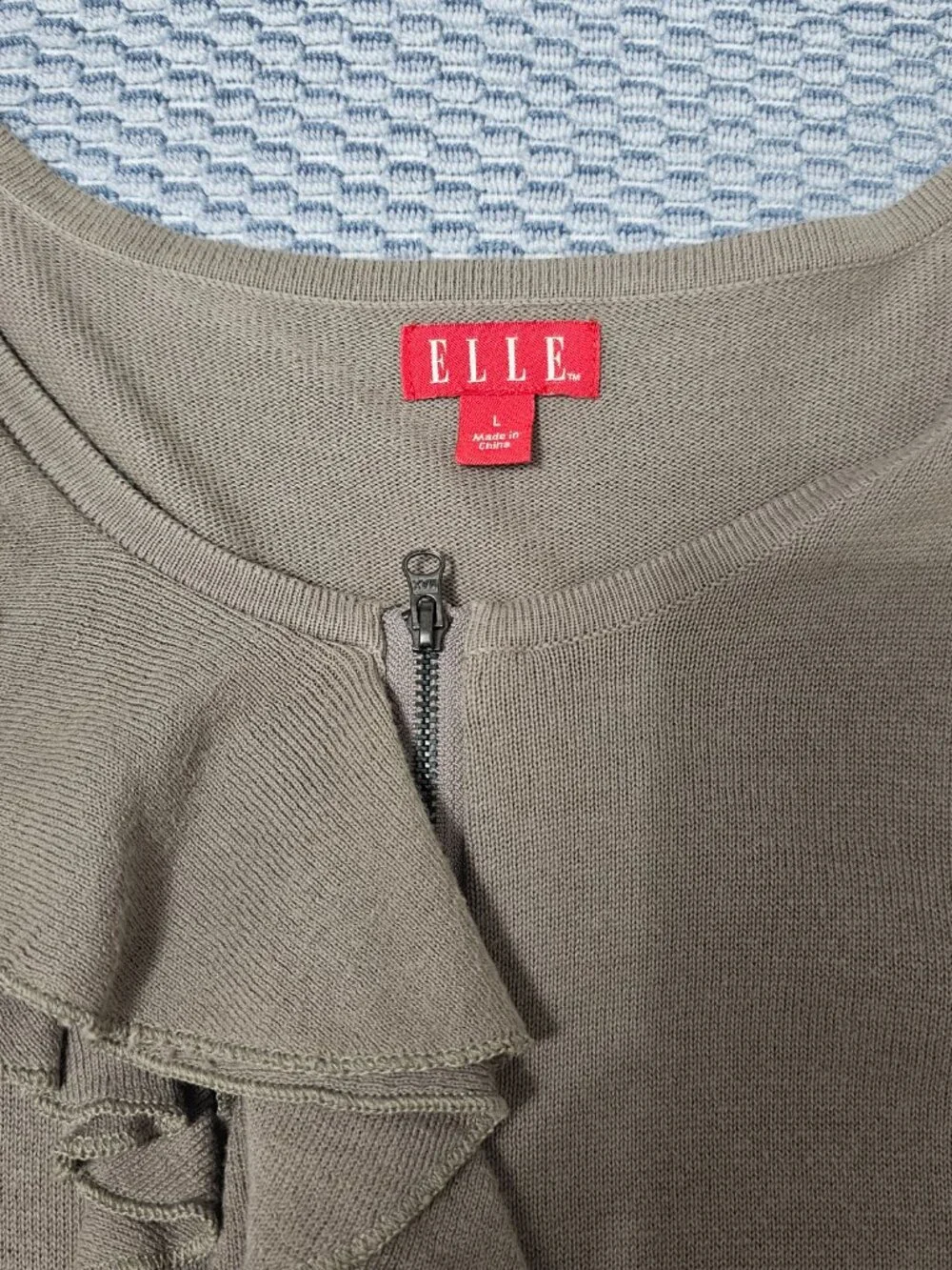 Elle Zipped Ruffled 3/4 Sleeves Cardigan Light Brown - Size Large - Picture 4 of 6